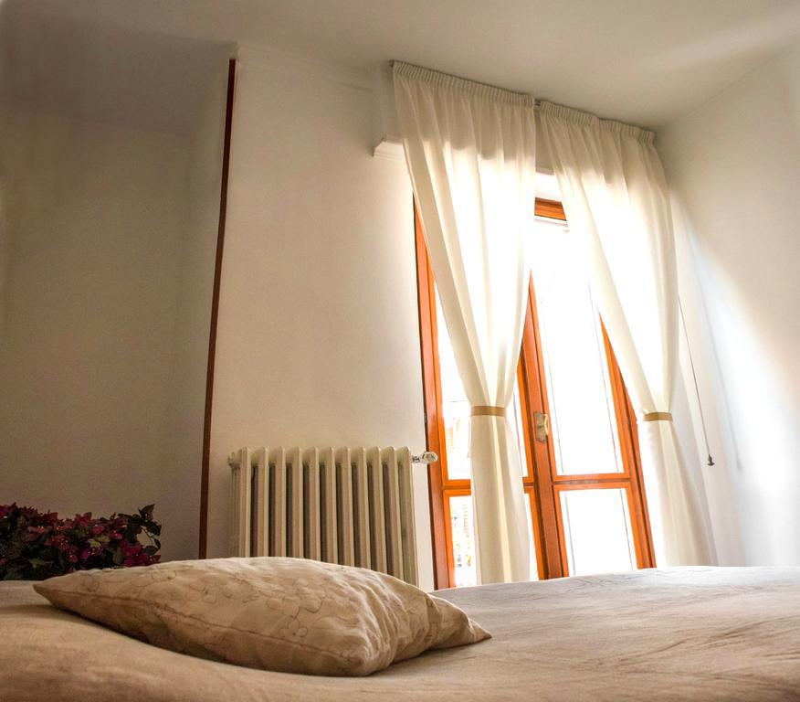 Domus Hotel Alessandria Exterior foto